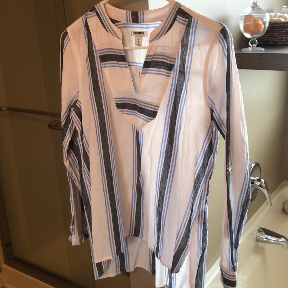 Striped top in navy